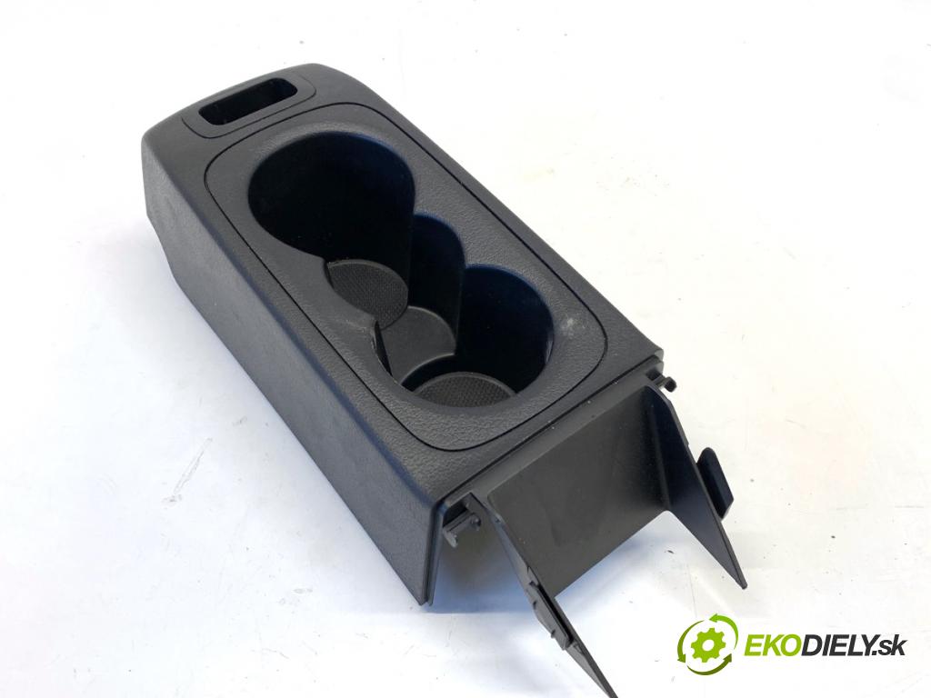 MERCEDES-BENZ GLE SUV 2020 180 kW GLE 300 d 4-matic (167.119) 1950 držák na nápoje A1679730100 (Držák nápojů)