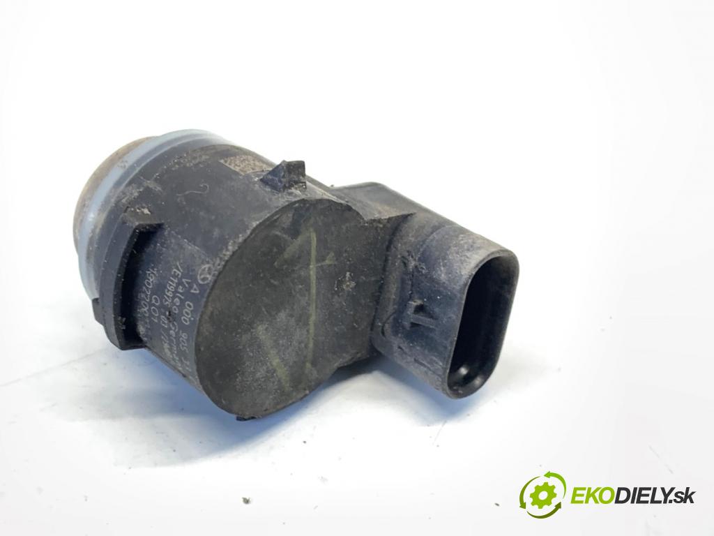 MERCEDES-BENZ GLE SUV 2020 180 kW GLE 300 d 4-matic (167.119) 1950 Snímač PDC A0009053307