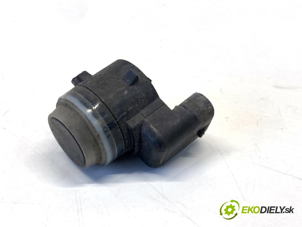 MERCEDES-BENZ GLE SUV 2020 180 kW GLE 300 d 4-matic (167.119) 1950 Snímač PDC A0009053307