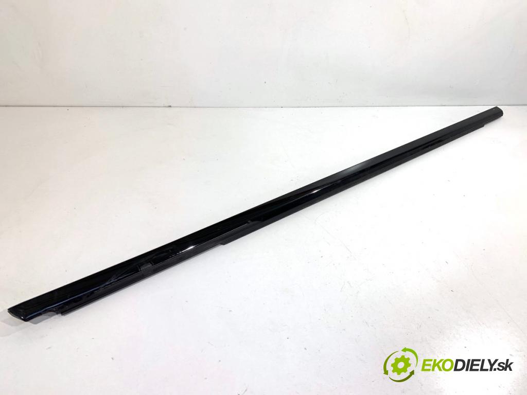 MERCEDES-BENZ GLE SUV 2020 180 kW GLE 300 d 4-matic (167.119) 1950 lišta Sbírání: přední část pravý A1677200801