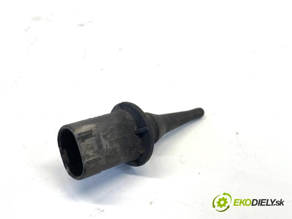 MERCEDES-BENZ GLE SUV 2020 180 kW GLE 300 d 4-matic (167.119) 1950 Snímač teploty vnutornej A0075421316