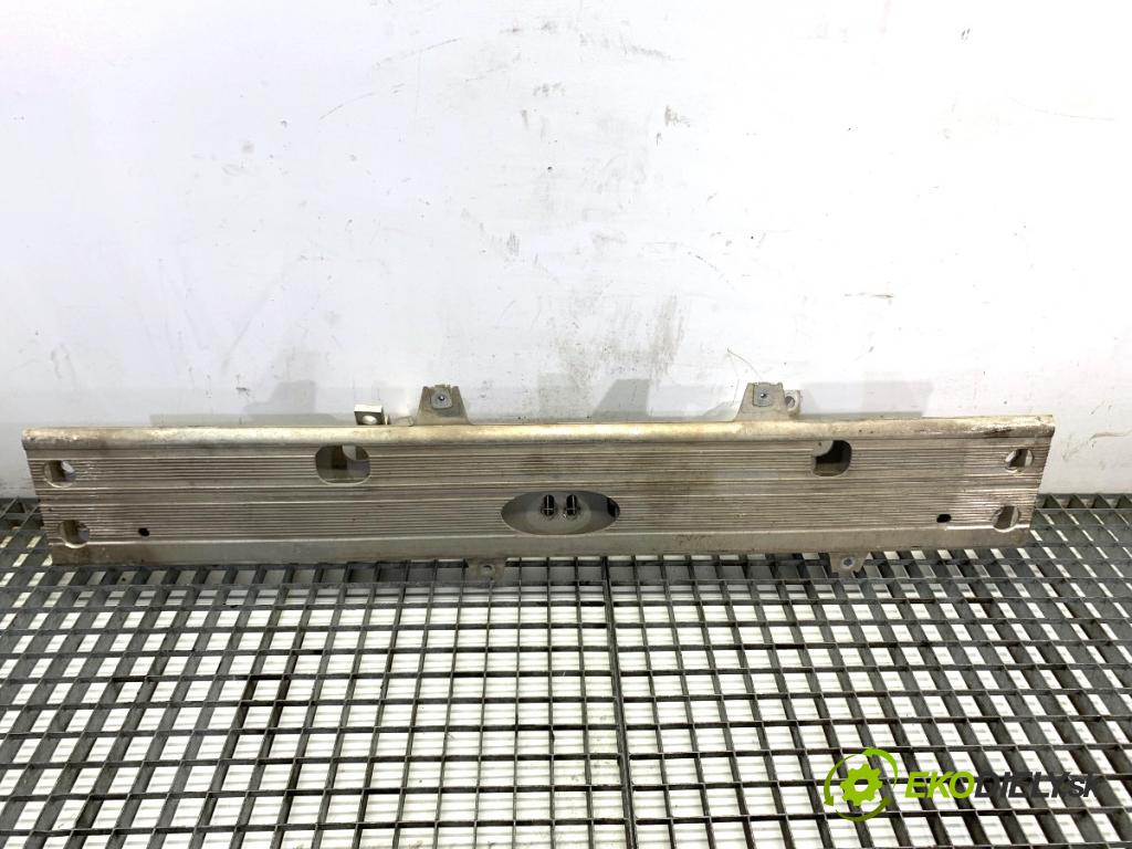 MERCEDES-BENZ GLE SUV 2020 180 kW GLE 300 d 4-matic (167.119) 1950 podpěra držák převodovky A1672406100