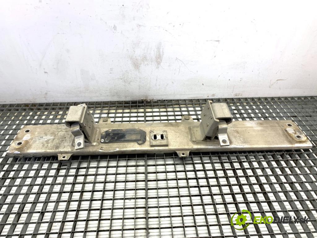 MERCEDES-BENZ GLE SUV 2020 180 kW GLE 300 d 4-matic (167.119) 1950 podpěra držák převodovky A1672406100