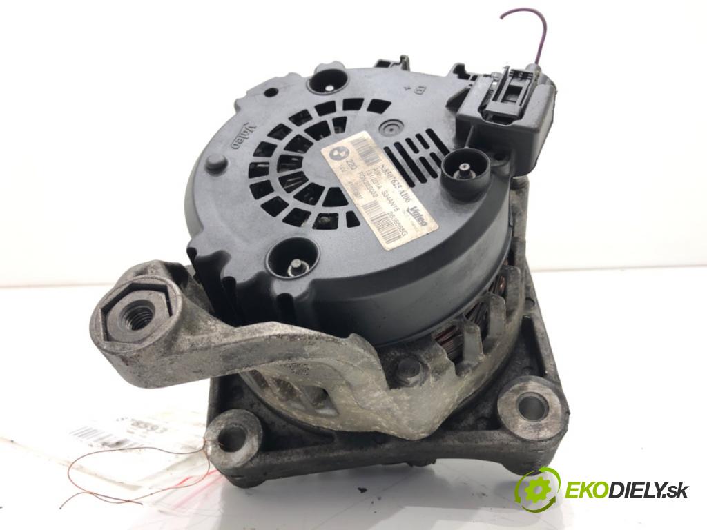 BMW F10 sedan 2015 160 kW 525 d xDrive 1995 Alternátor 8507625 (Alternátor)