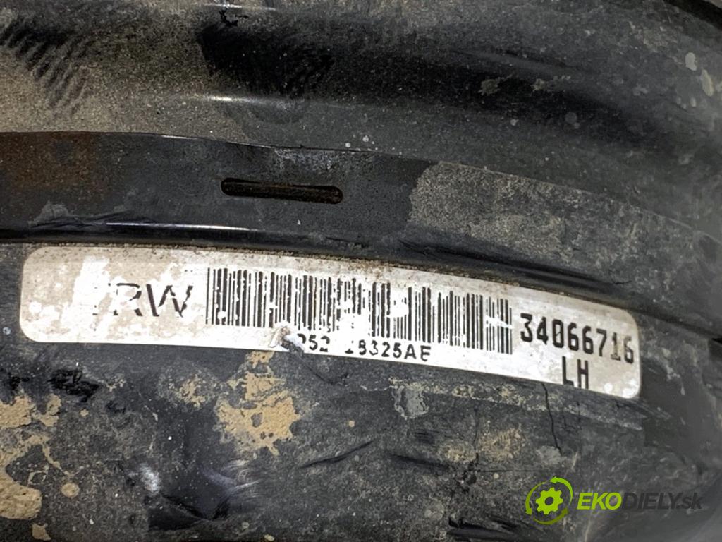 JEEP CHEROKEE KJ samochód terenowy zamknięty 2003 155 kW 3.7 4x4 3698 posilovač bŕzd 34066716