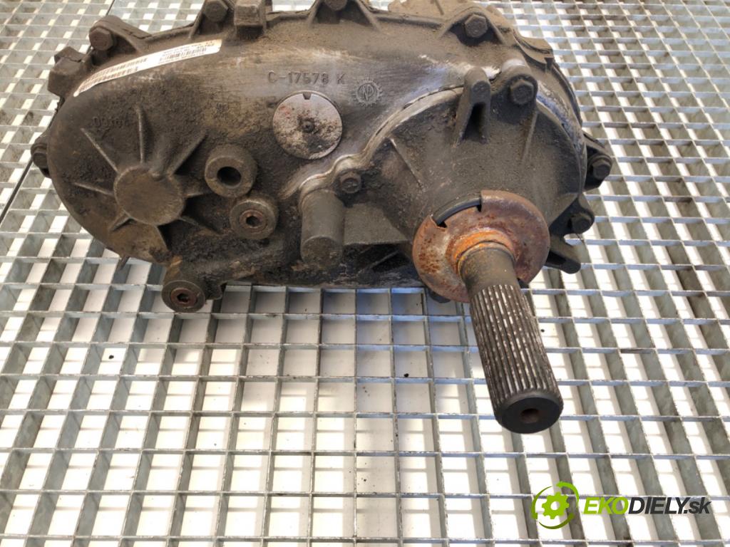 JEEP CHEROKEE KJ samochód terenowy zamknięty 2003 155 kW 3.7 4x4 3698 Reduktor P52111022AE