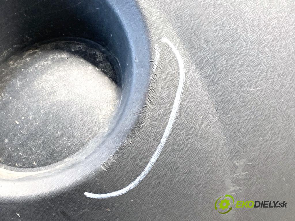 RENAULT KANGOO II nadwozie wielkoprzestrzenne (MPV) 2009 50 kW 1.5 dCi 70 (KW0V, KW0A) 1461 nárazník přední část  (Klika dveří ostatní)