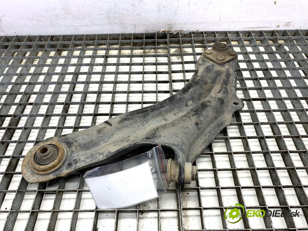 RENAULT KANGOO II nadwozie wielkoprzestrzenne (MPV) 2009 50 kW 1.5 dCi 70 (KW0V, KW0A) 1461 Rameno pravy predný 