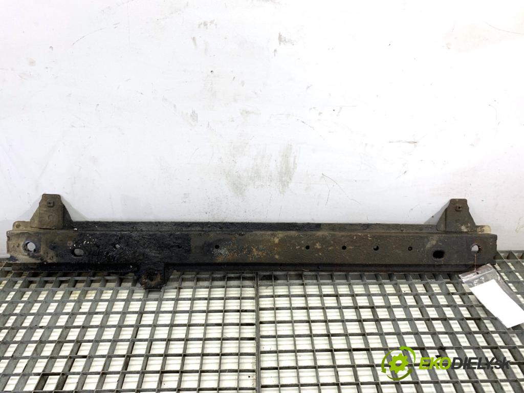 RENAULT KANGOO II nadwozie wielkoprzestrzenne (MPV) 2009 50 kW 1.5 dCi 70 (KW0V, KW0A) 1461 výztuha pod chladiče 