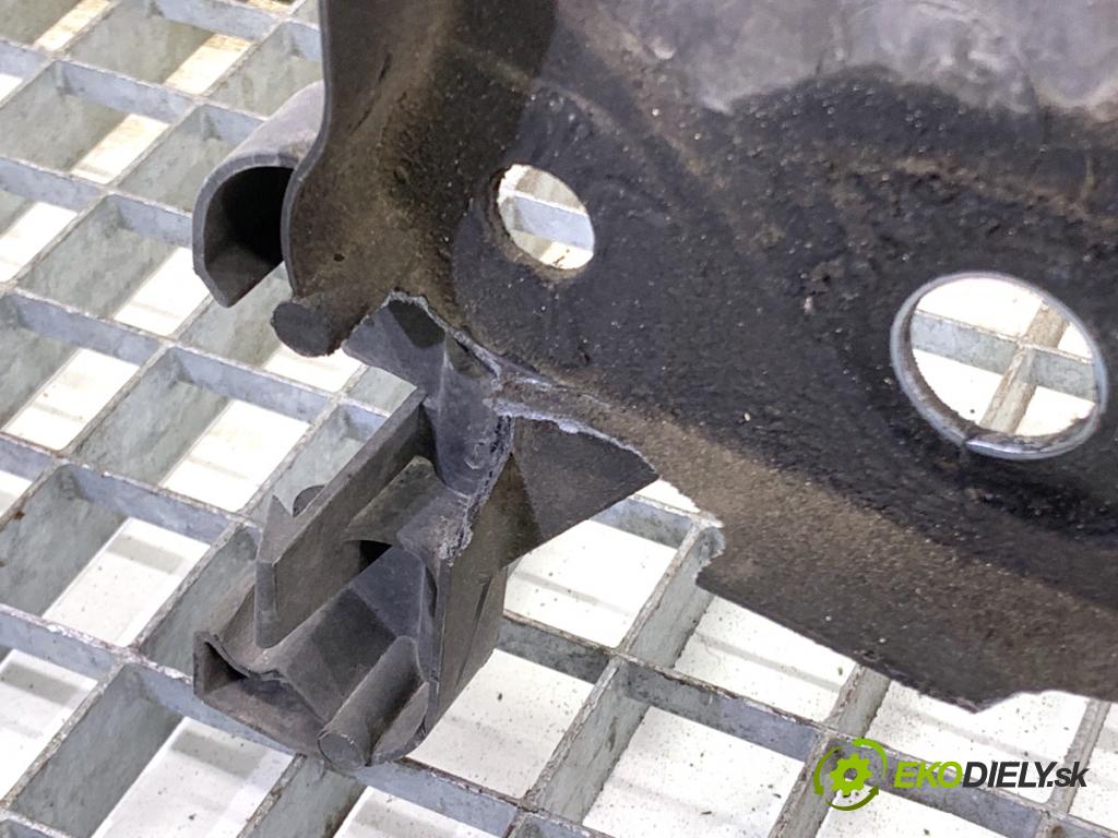 RENAULT KANGOO II nadwozie wielkoprzestrzenne (MPV) 2009 50 kW 1.5 dCi 70 (KW0V, KW0A) 1461 Držiak predný 8200393685 (Výstuha predná)