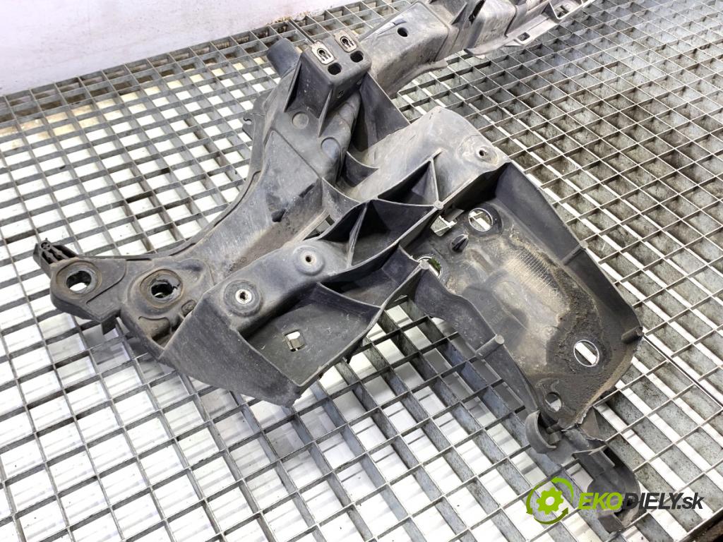 RENAULT KANGOO II nadwozie wielkoprzestrzenne (MPV) 2009 50 kW 1.5 dCi 70 (KW0V, KW0A) 1461 Držiak predný 8200393685 (Výstuha predná)