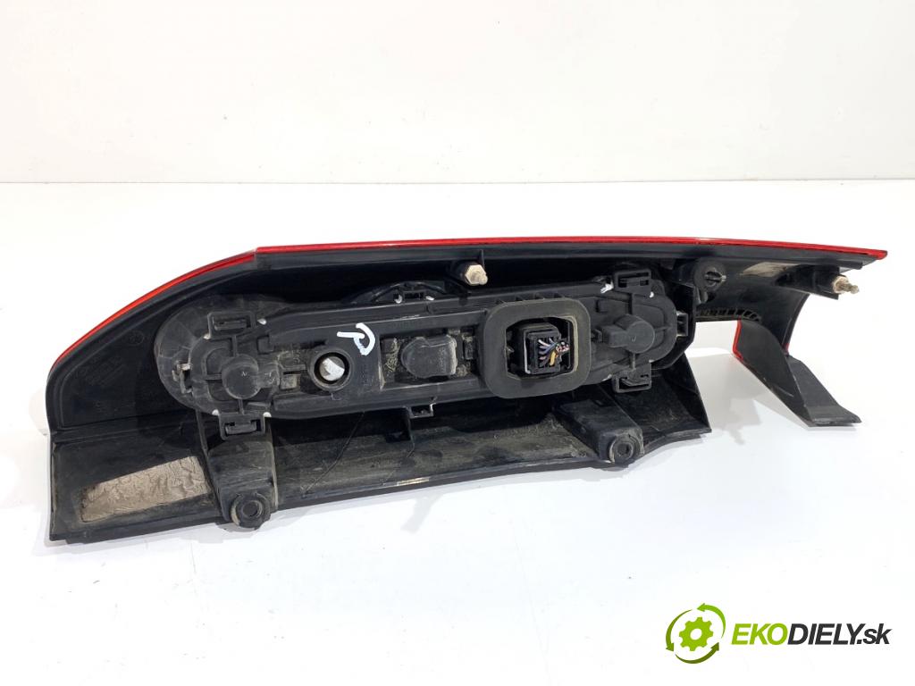 RENAULT KANGOO II nadwozie wielkoprzestrzenne (MPV) 2009 50 kW 1.5 dCi 70 (KW0V, KW0A) 1461 Svetlo pravy zad 8200419952