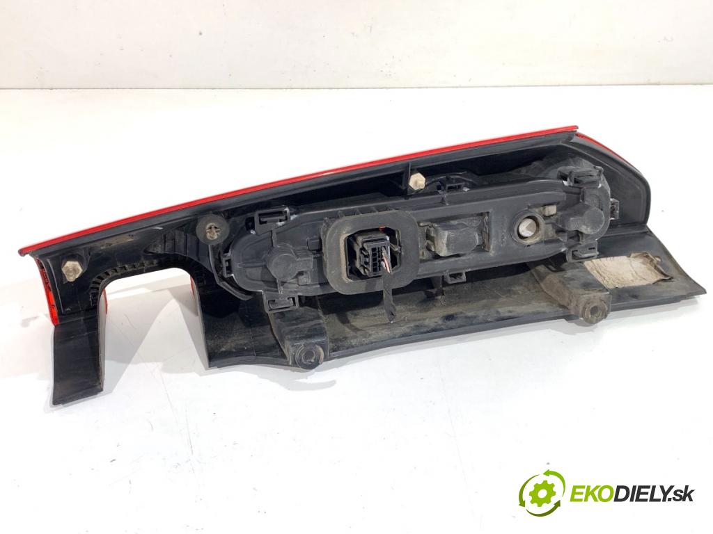 RENAULT KANGOO II nadwozie wielkoprzestrzenne (MPV) 2009 50 kW 1.5 dCi 70 (KW0V, KW0A) 1461 Svetlo ľavy zad 8200419941