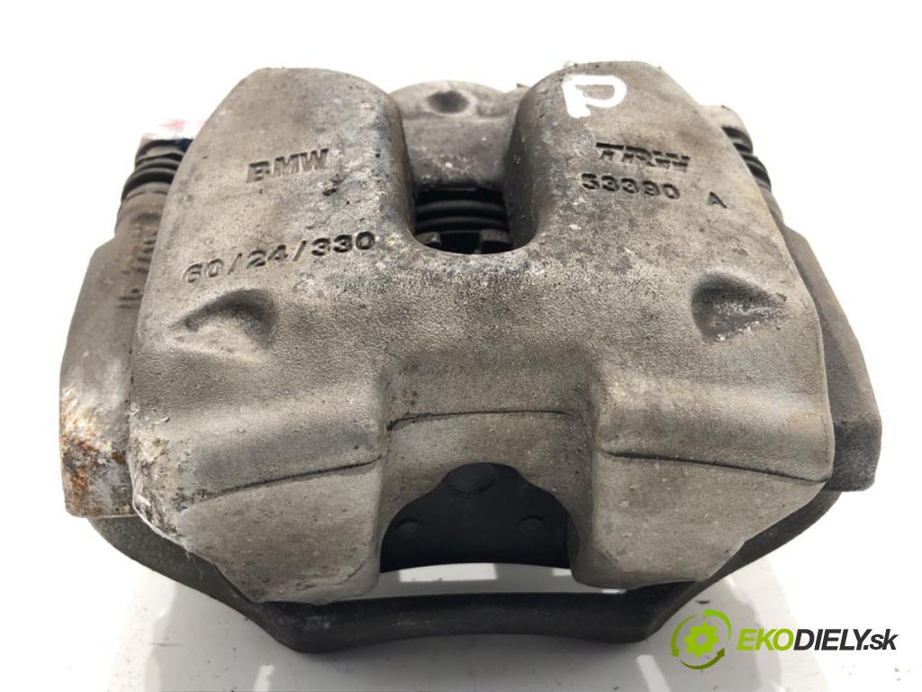 BMW G02 SUV 2023 140 kW xDrive 20 d 1995 brzdič třmen pravý přední část 60/24/330
