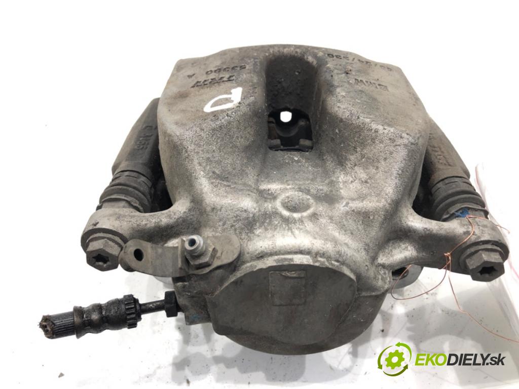 BMW G02 SUV 2023 140 kW xDrive 20 d 1995 brzdič třmen pravý přední část 60/24/330