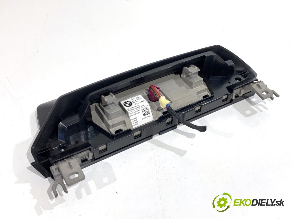 BMW G02 SUV 2023 140 kW xDrive 20 d 1995 Displej 5A5EE14 (Přístrojová deska)