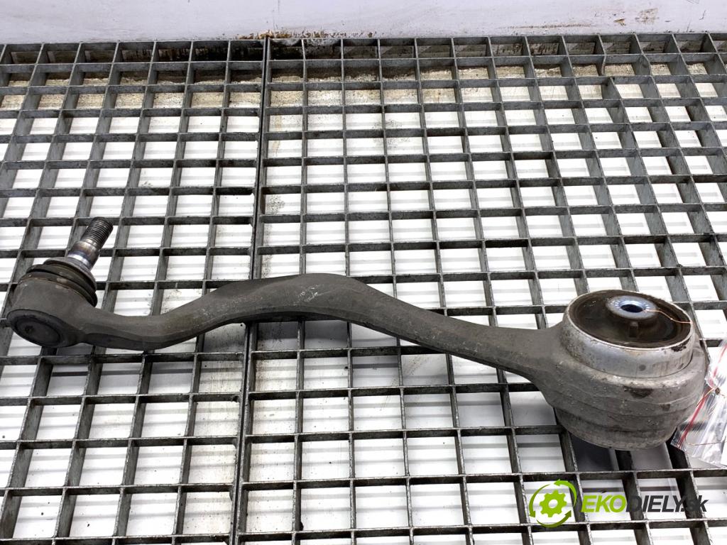 BMW G02 SUV 2023 140 kW xDrive 20 d 1995 Rameno pravy predný