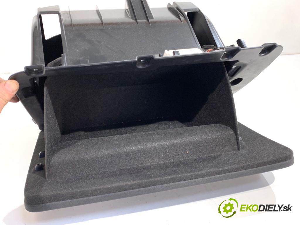 BMW G02 SUV 2023 140 kW xDrive 20 d 1995 Priehradka, kastlík spolujazdca 9363451 (Priehradka (kastlík))