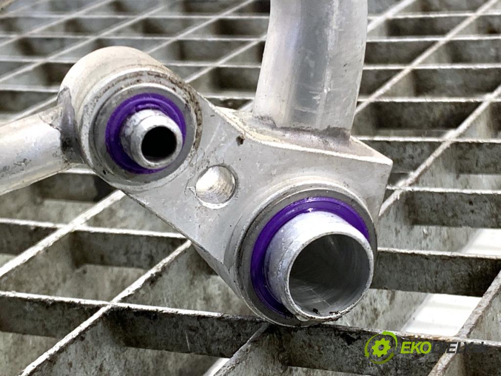 BMW G02 SUV 2023 140 kW xDrive 20 d 1995 rúrka klimatizácie 9868407 (Rúrka klimatizácie)