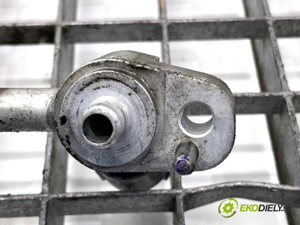 BMW G02 SUV 2023 140 kW xDrive 20 d 1995 rúrka klimatizácie 9868407 (Rúrka klimatizácie)