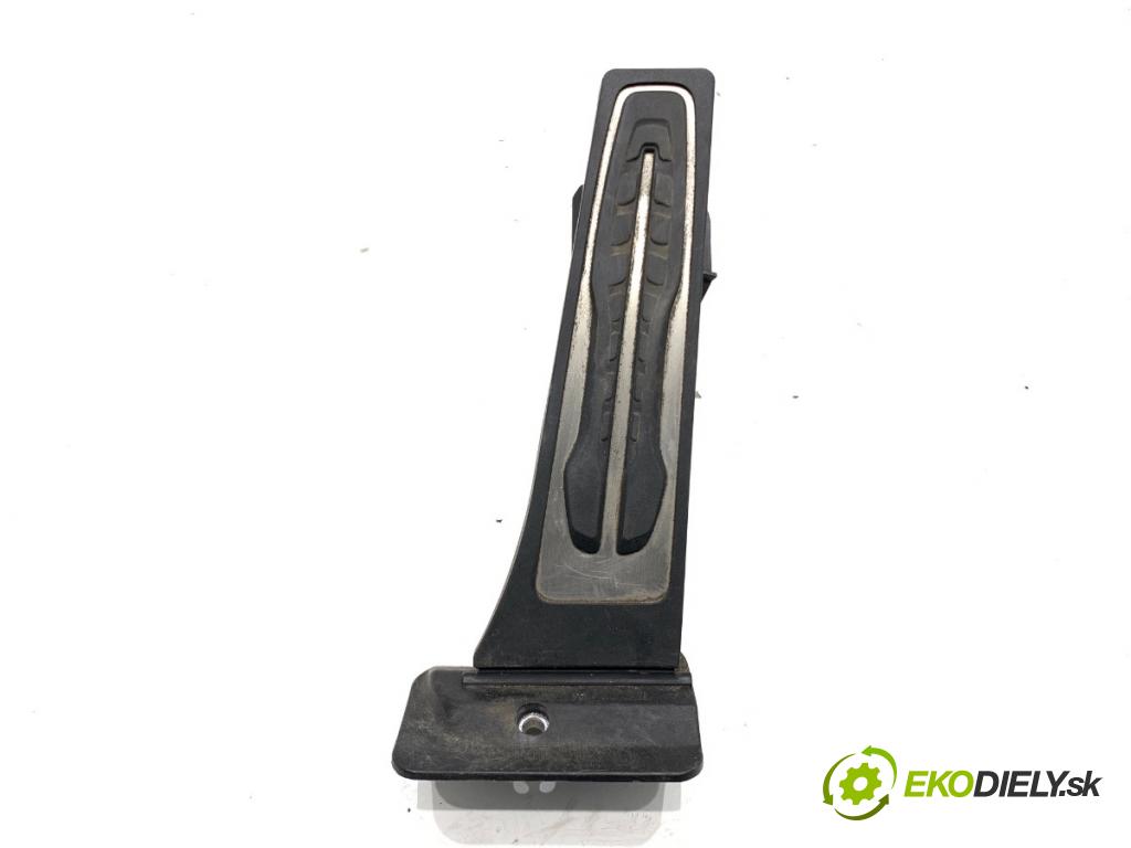 BMW G02 SUV 2023 140 kW xDrive 20 d 1995 Potenciometer plynu 6889820 (Potenciometer plynového pedálu)