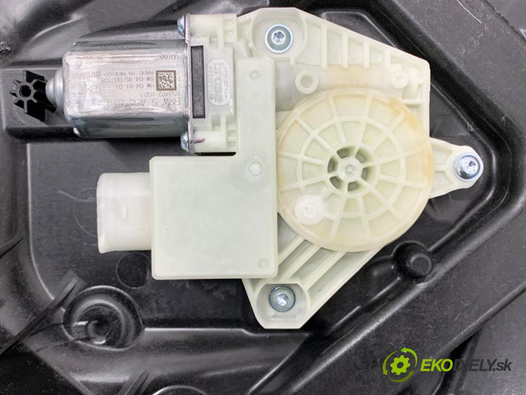 BMW G02 SUV 2023 140 kW xDrive 20 d 1995 Mechanizmus okna ľavy predný 7431769