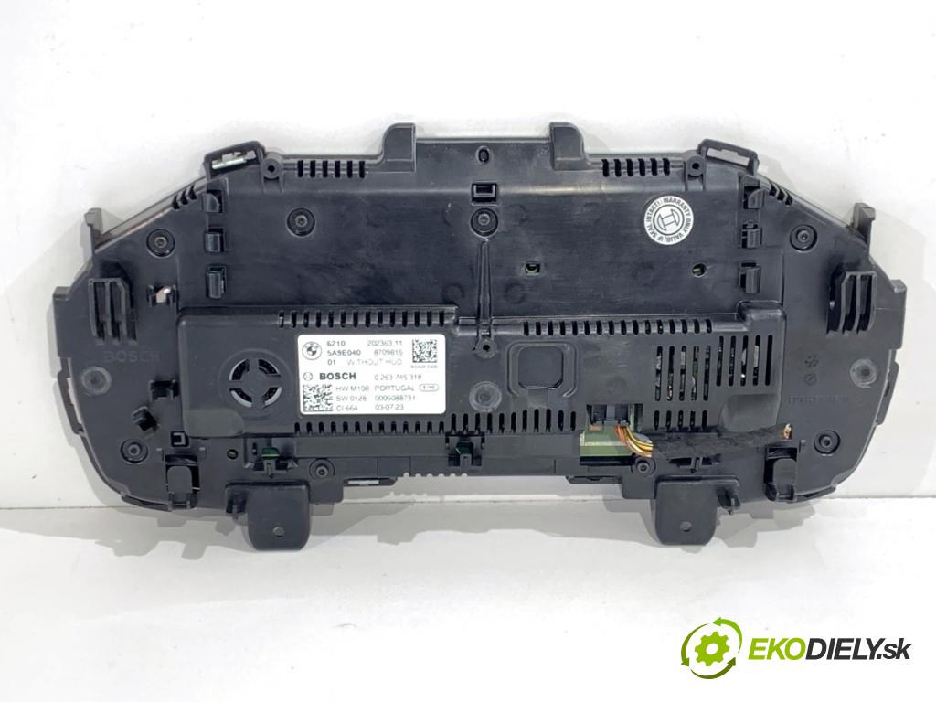 BMW G02 SUV 2023 140 kW xDrive 20 d 1995 prístrojovka 5A9E040 (Přístrojová deska)