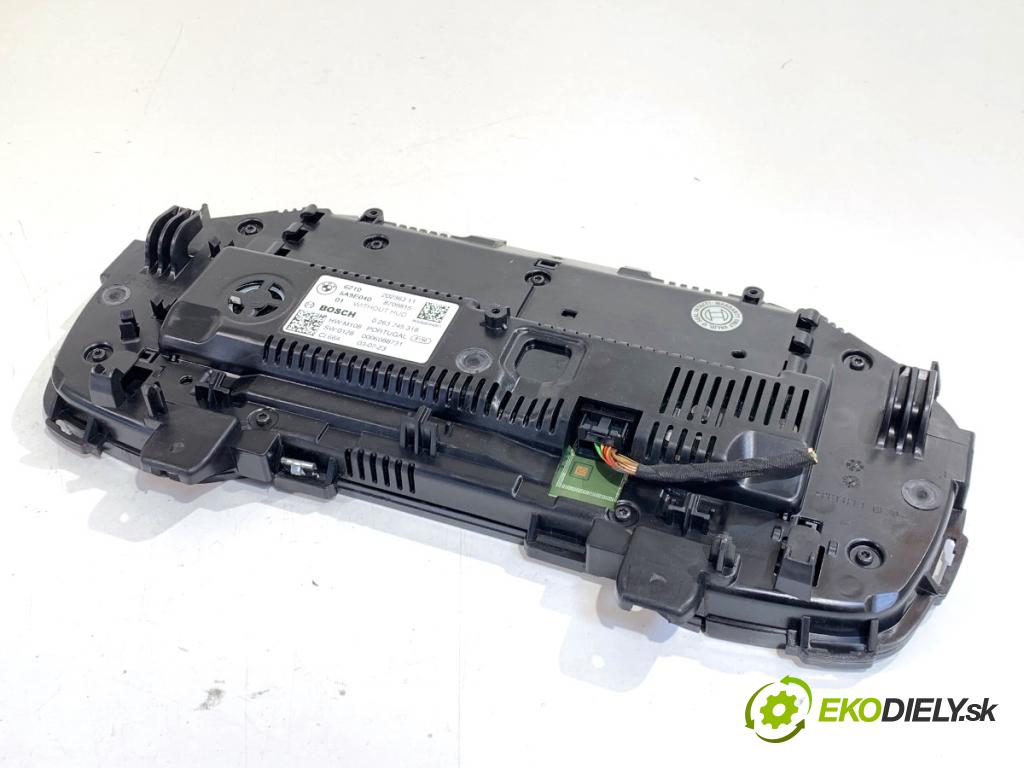 BMW G02 SUV 2023 140 kW xDrive 20 d 1995 prístrojovka 5A9E040 (Přístrojová deska)