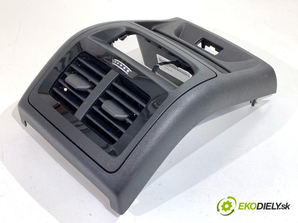 BMW G02 SUV 2023 140 kW xDrive 20 d 1995 Mriežky kúrenia zad 5A3BB22