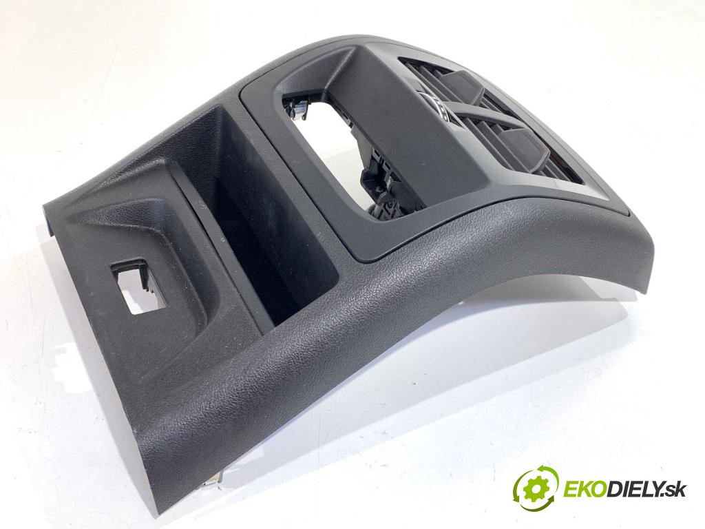 BMW G02 SUV 2023 140 kW xDrive 20 d 1995 Mriežky kúrenia zad 5A3BB22