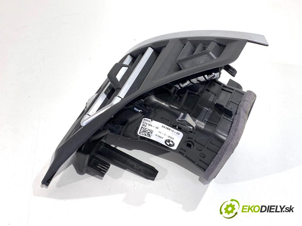 BMW G02 SUV 2023 140 kW xDrive 20 d 1995 Mriežky kúrenia ľavy predný 5A3BB10