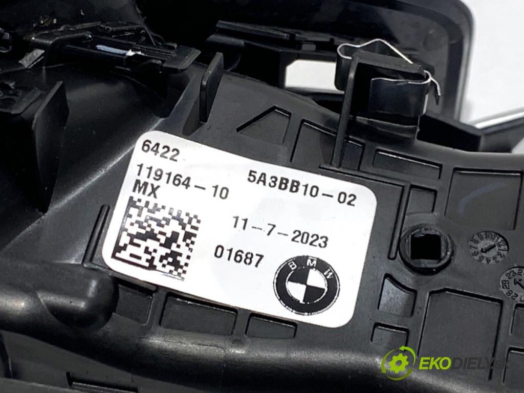 BMW G02 SUV 2023 140 kW xDrive 20 d 1995 Mriežky kúrenia ľavy predný 5A3BB10