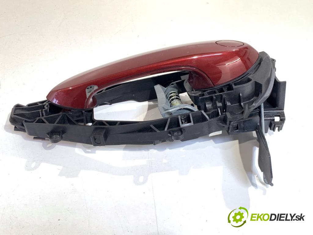 BMW G02 SUV 2023 140 kW xDrive 20 d 1995 Kľučka vonkajšia ľavy predný