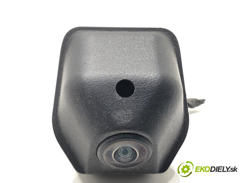 BMW G02 SUV 2023 140 kW xDrive 20 d 1995 KAMERA ZPĚT: 7216065