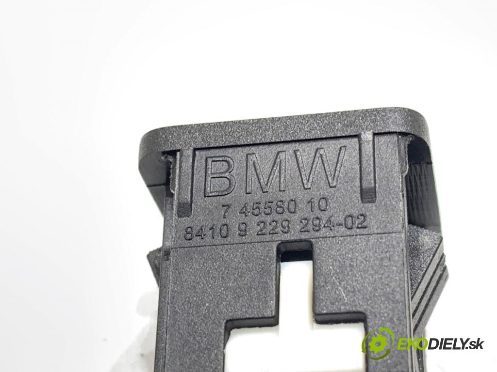 BMW G02 SUV 2023 140 kW xDrive 20 d 1995 HNÍZDO: USB 9229294