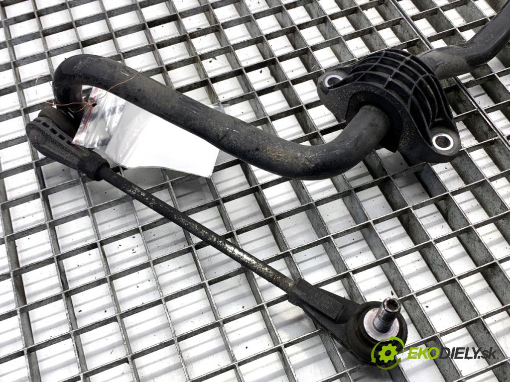 BMW G02 SUV 2023 140 kW xDrive 20 d 1995 Tyč stabilizátora predný 6870653 (Stabilizátor predný)