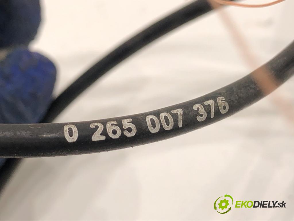 BMW G02 SUV 2023 140 kW xDrive 20 d 1995 snímač ABS levý zadní část 6895659