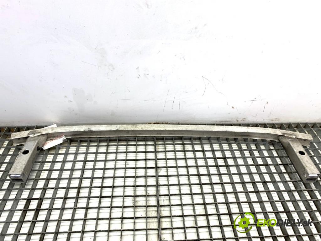 BMW G02 SUV 2023 140 kW xDrive 20 d 1995 Výstuha nárazníka predný dolná 7399912