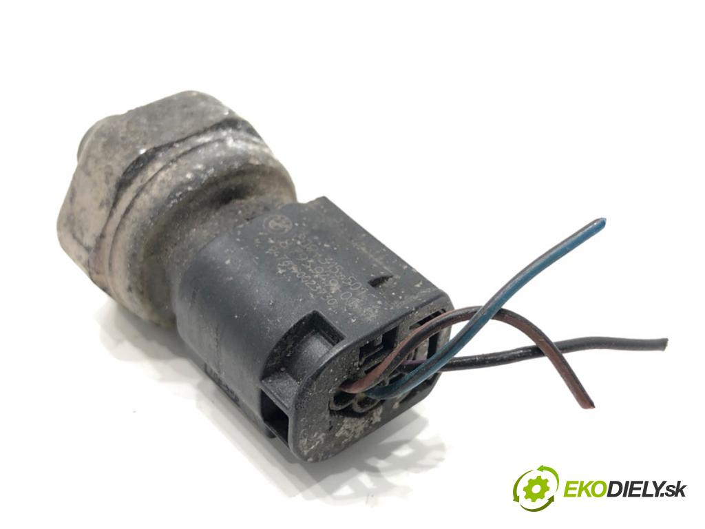 BMW G02 SUV 2023 140 kW xDrive 20 d 1995 Snímač klimatizácie 9323658 (Snímač klimatizácie)