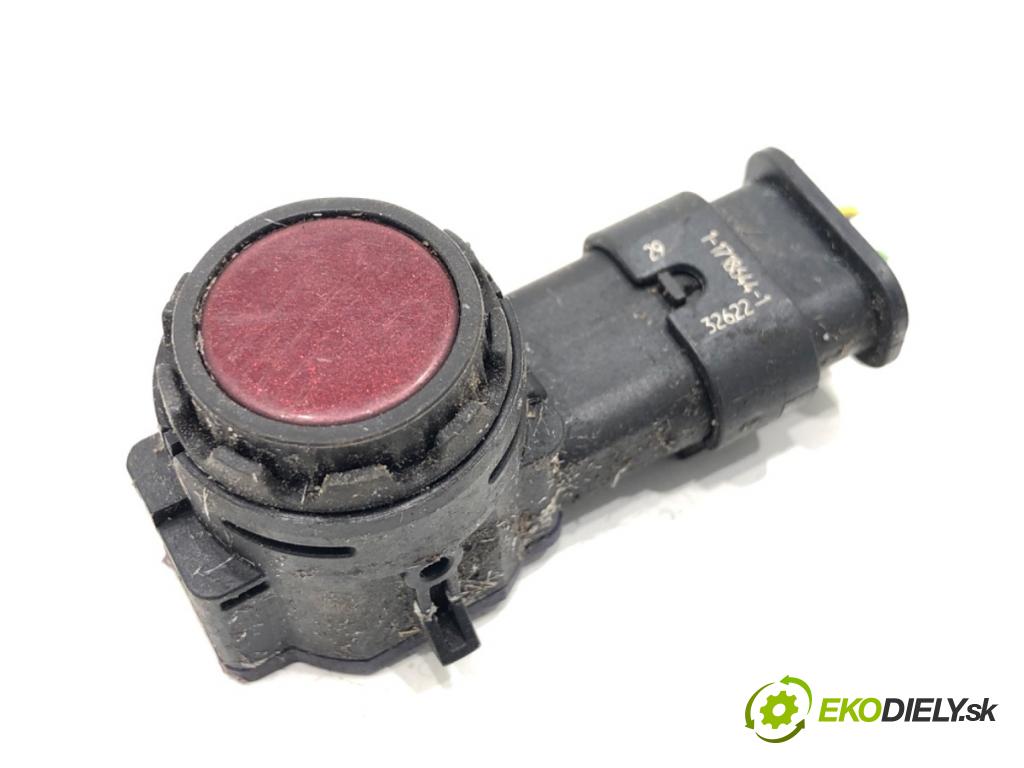 BMW G02 SUV 2023 140 kW xDrive 20 d 1995 Snímač PDC 5A08986