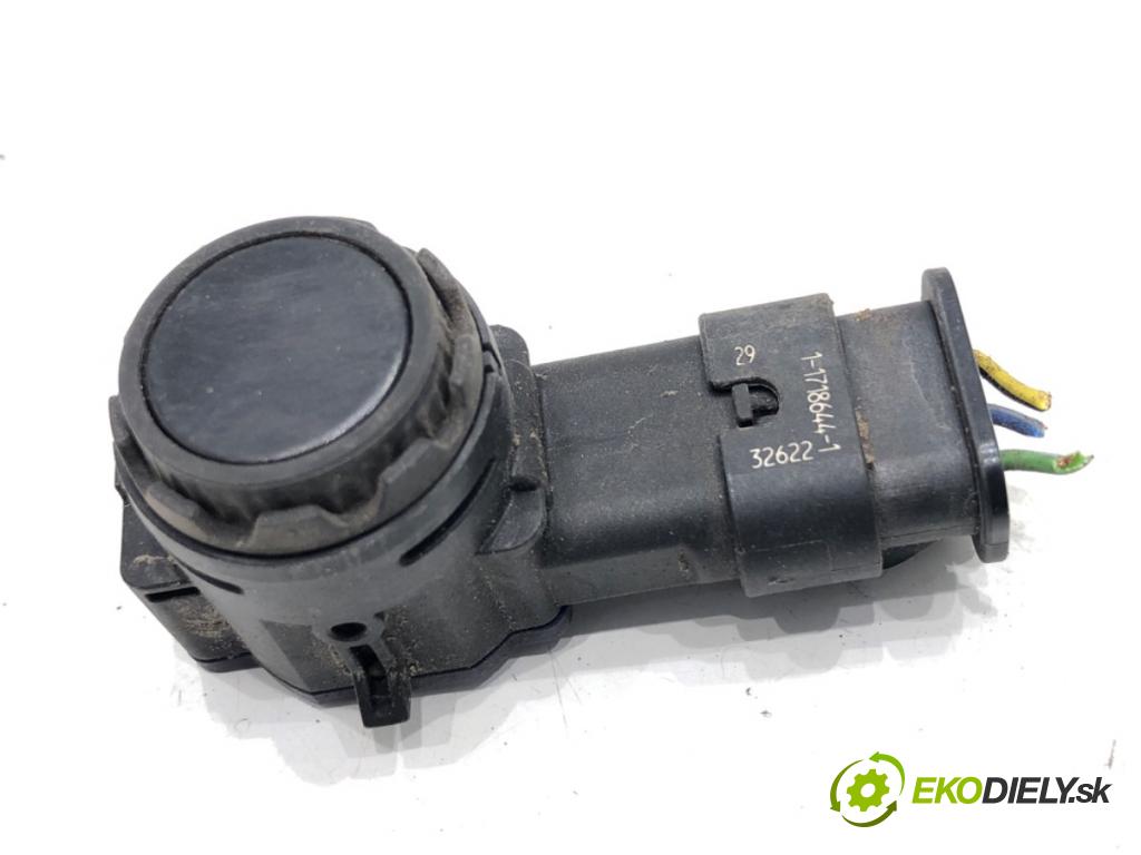 BMW G02 SUV 2023 140 kW xDrive 20 d 1995 Snímač PDC 9826784