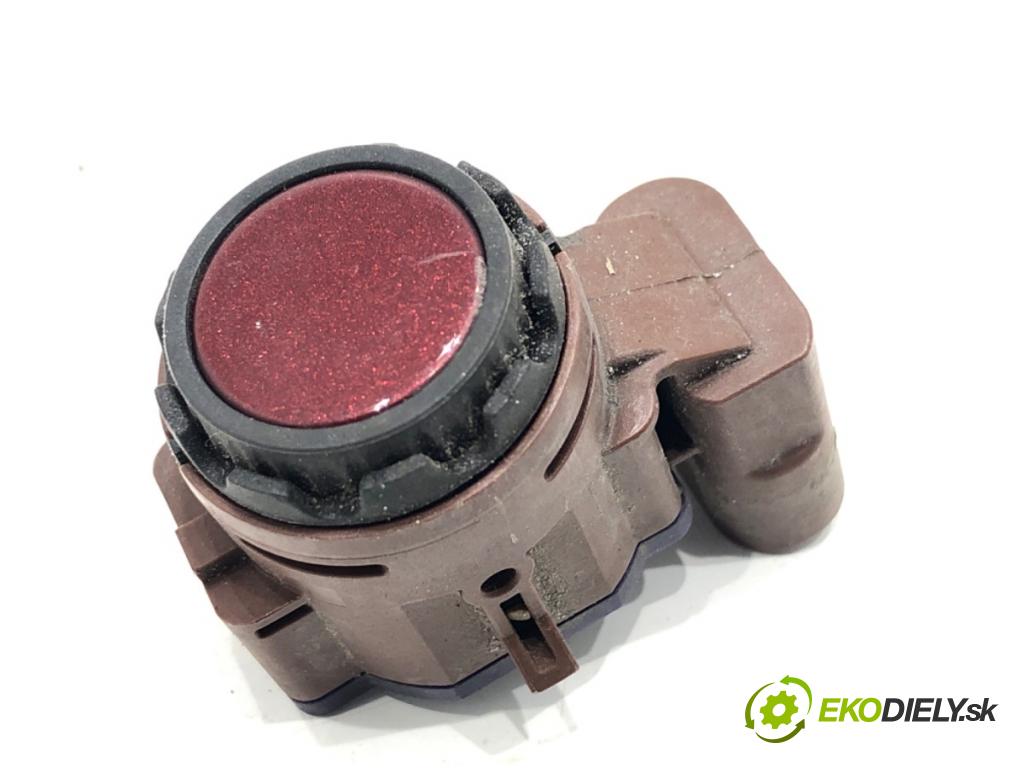 BMW G02 SUV 2023 140 kW xDrive 20 d 1995 Snímač PDC 5A08989