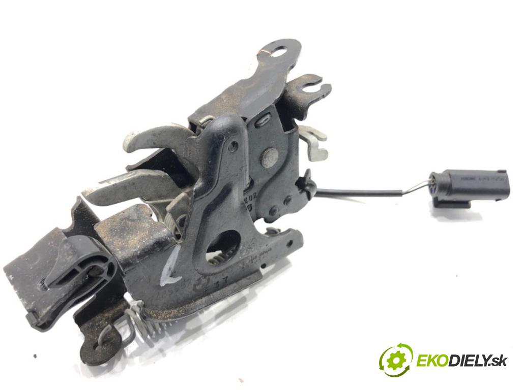 BMW G02 SUV 2023 140 kW xDrive 20 d 1995 zámok kapoty predný ľavy 7485957