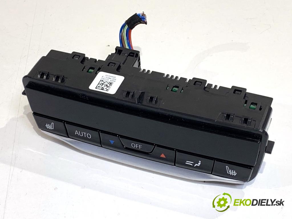 BMW G02 SUV 2023 140 kW xDrive 20 d 1995 Panel ovládania kúrenia klimatizácie zad 5A3BBF3