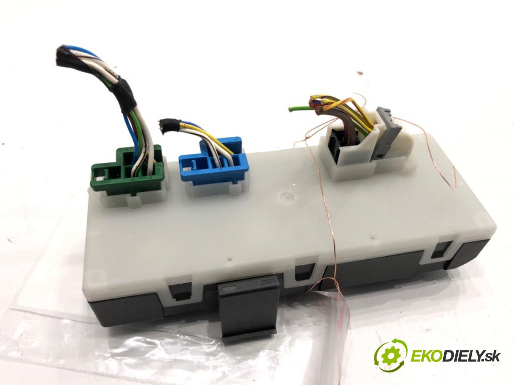 BMW G02 SUV 2023 140 kW xDrive 20 d 1995 Modul otvárania dverí 5A19DB2