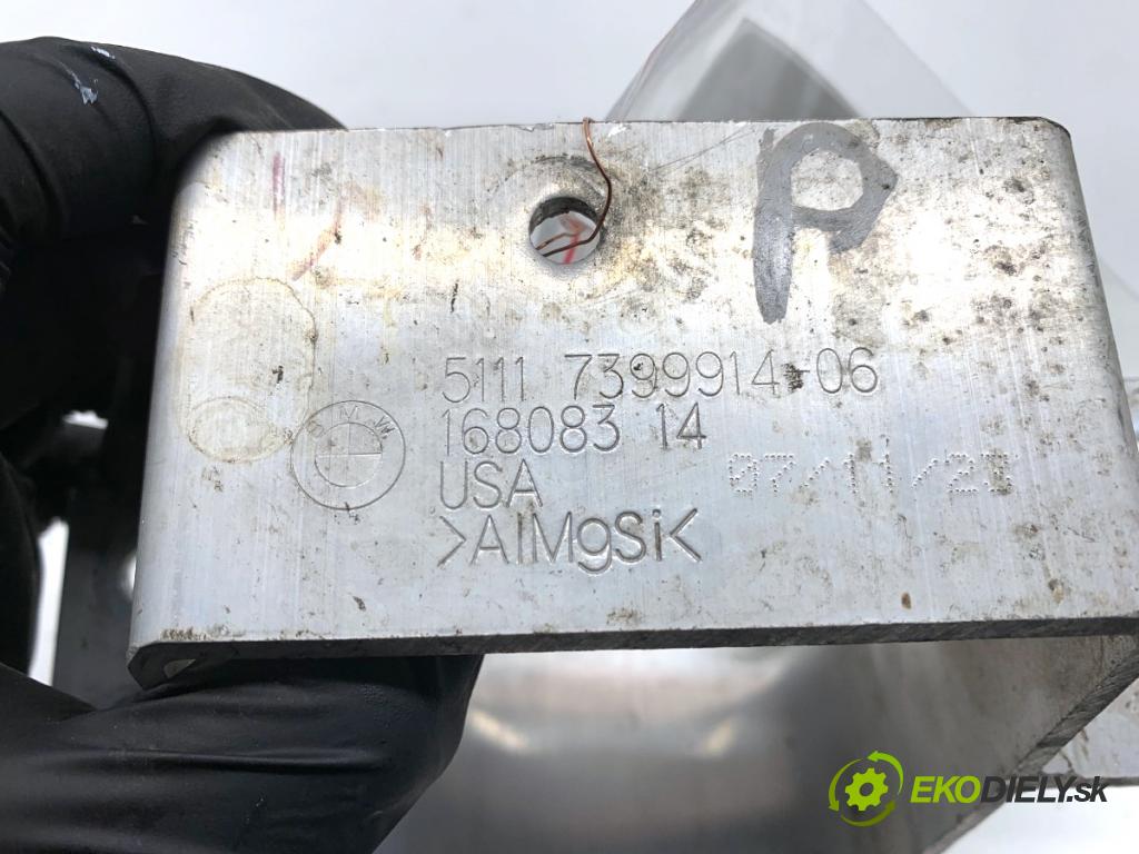 BMW G02 SUV 2023 140 kW xDrive 20 d 1995 držiak PASA predneho pravy 7399914