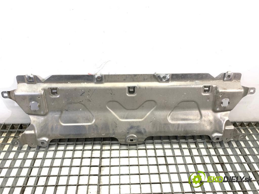 BMW G02 SUV 2023 140 kW xDrive 20 d 1995 Výstuha Clona PREDNÁ: PASA predneho 7400110