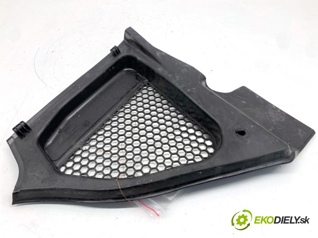 BMW G02 SUV 2023 140 kW xDrive 20 d 1995 Mriežky Clona Lišta torpédo pravá 7399018