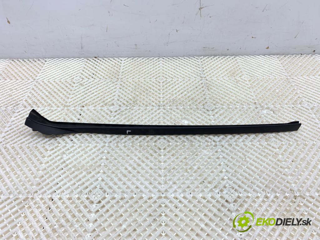 BMW G02 SUV 2023 140 kW xDrive 20 d 1995 Lišta okna čelovej ľavá strana 7416257