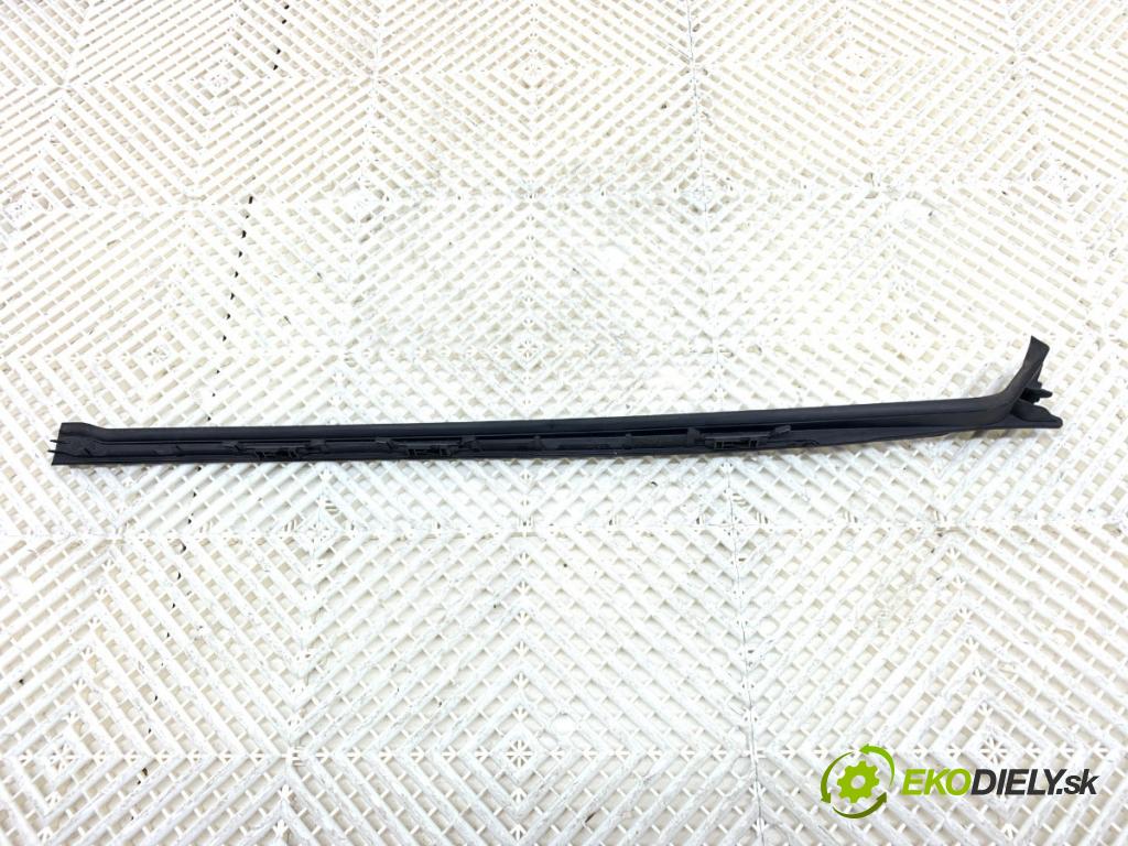 BMW G02 SUV 2023 140 kW xDrive 20 d 1995 Lišta okna čelovej ľavá strana 7416257